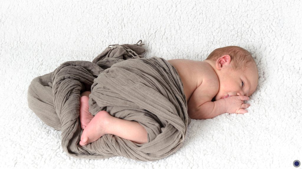 Séance photo de bébé - naissance - nouveau-né : Jules