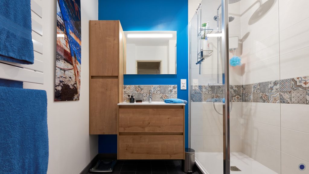 Photo immobilière : salle d'eau